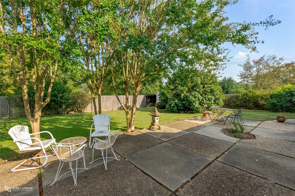 1100 Louisiana Avenue Minden, LA 71055