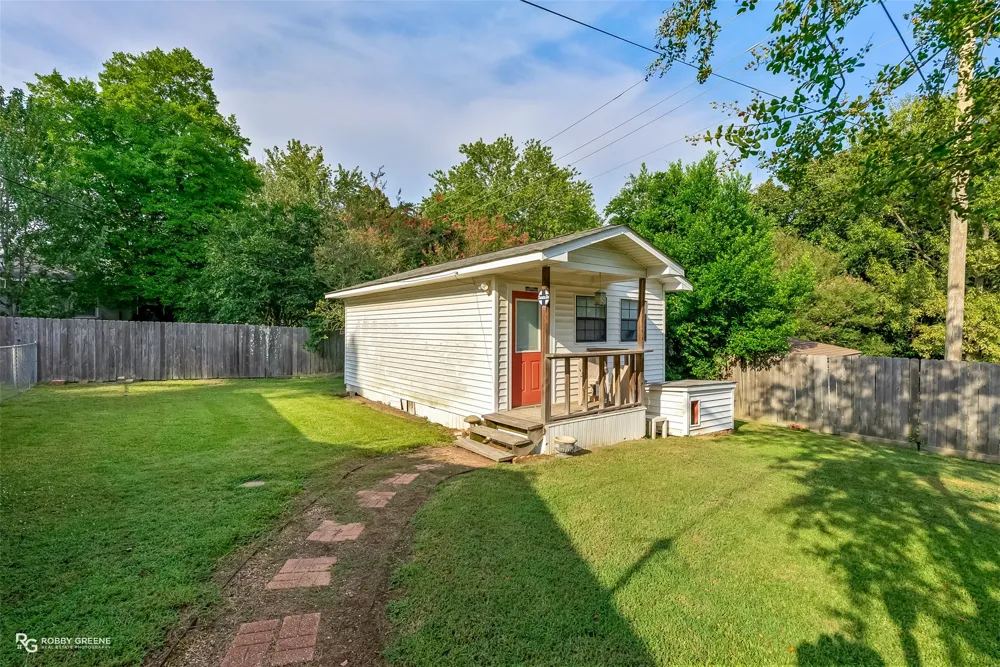 1100 Louisiana Avenue Minden, LA 71055