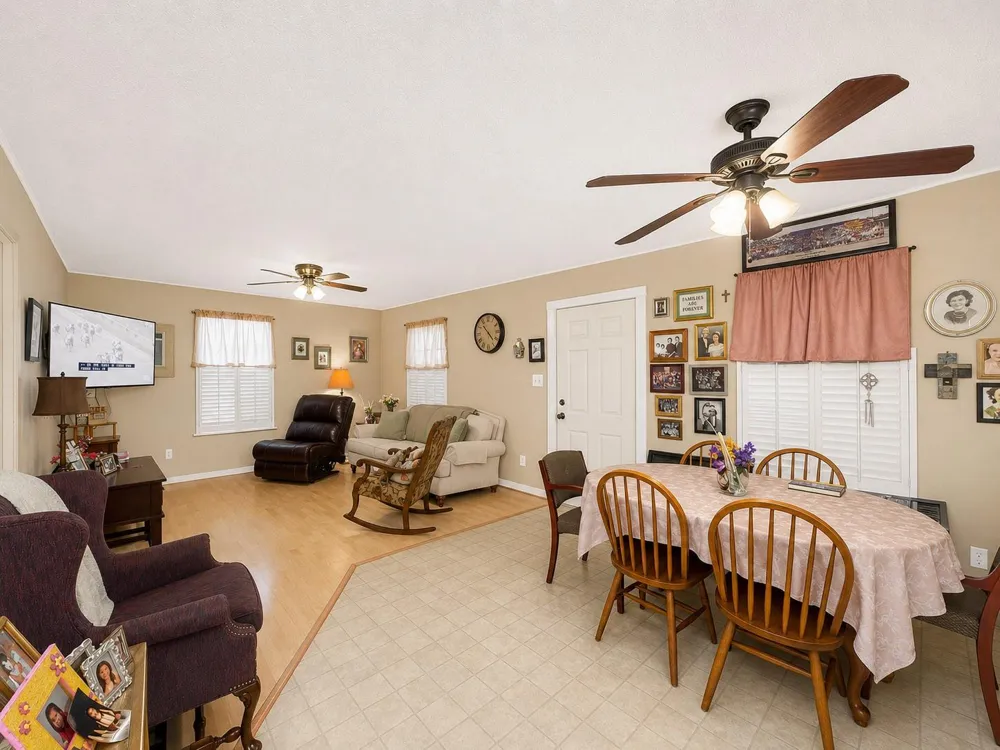 201 W 5th Street Deer Park, TX 77536