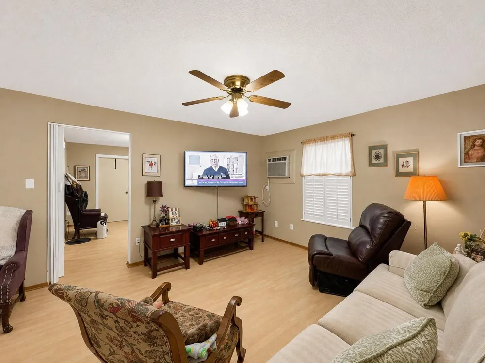 201 W 5th Street Deer Park, TX 77536