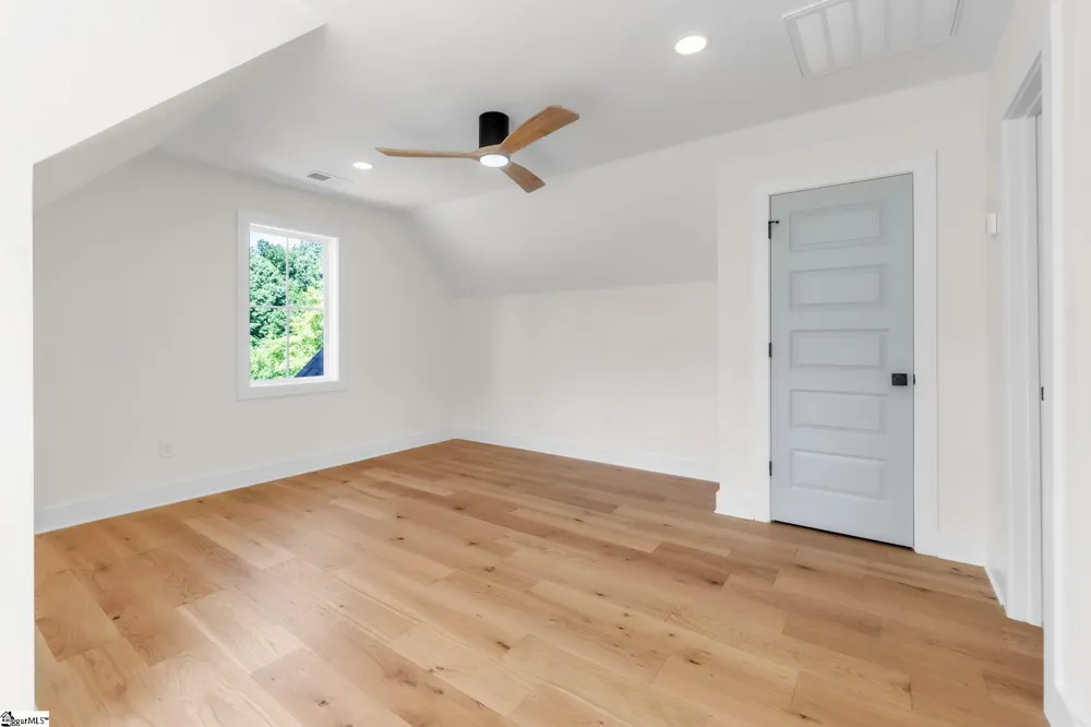 574 Paramount Drive Seneca, SC 29678