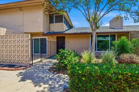 559 Oakdale Lane #C