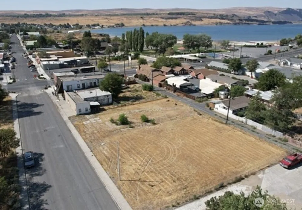 0 Main Avenue E Soap Lake, WA 98851