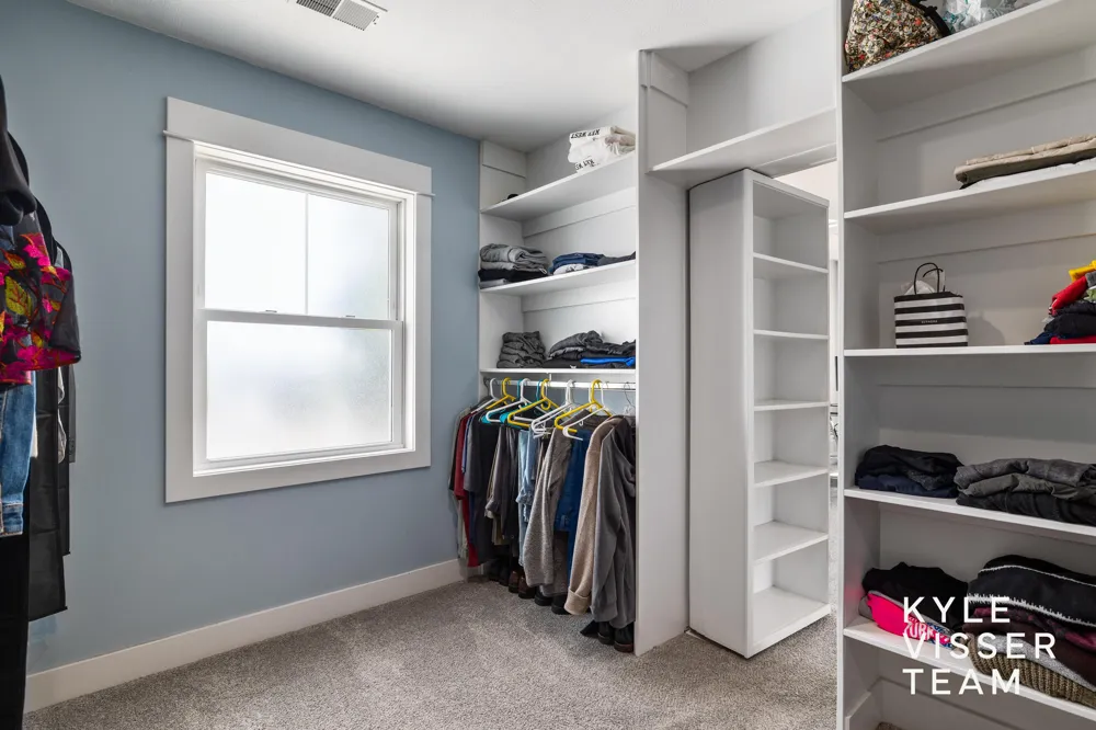 2412 Lake Drive SE East Grand Rapids City, MI 49506