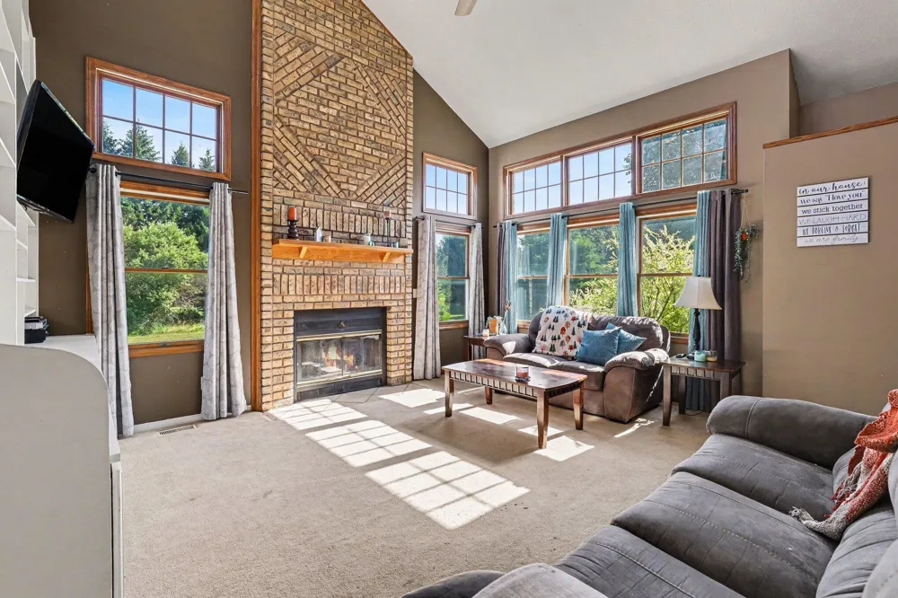 13575 Shaner Avenue NE Nelson Township, MI 49319