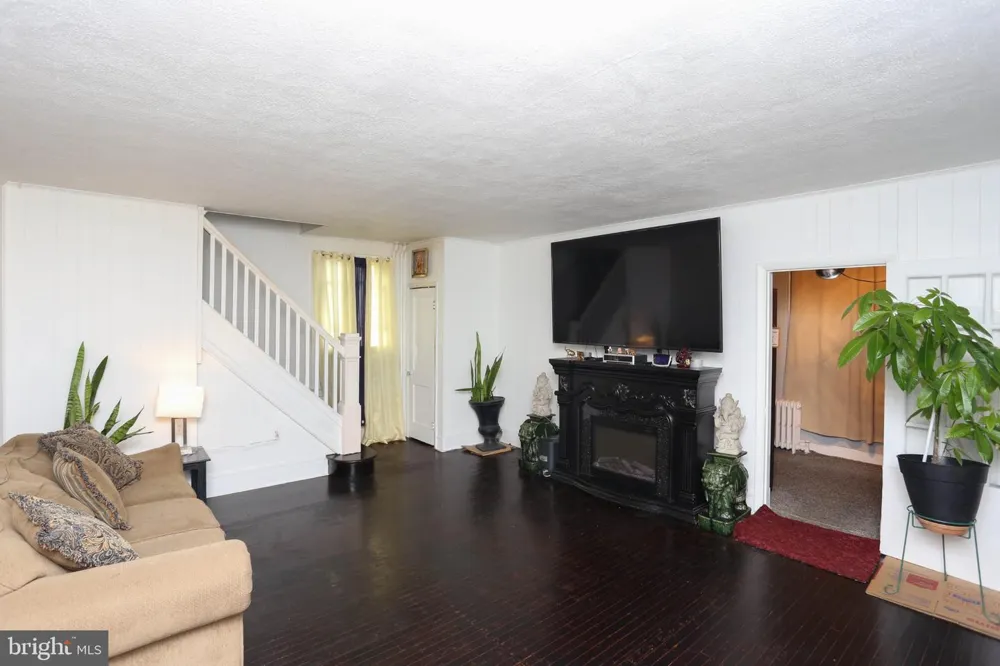 6901 RIDGEWAY ROAD Baltimore, MD 21222