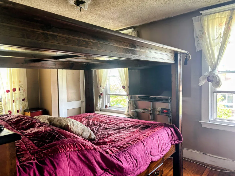 6901 RIDGEWAY ROAD Baltimore, MD 21222