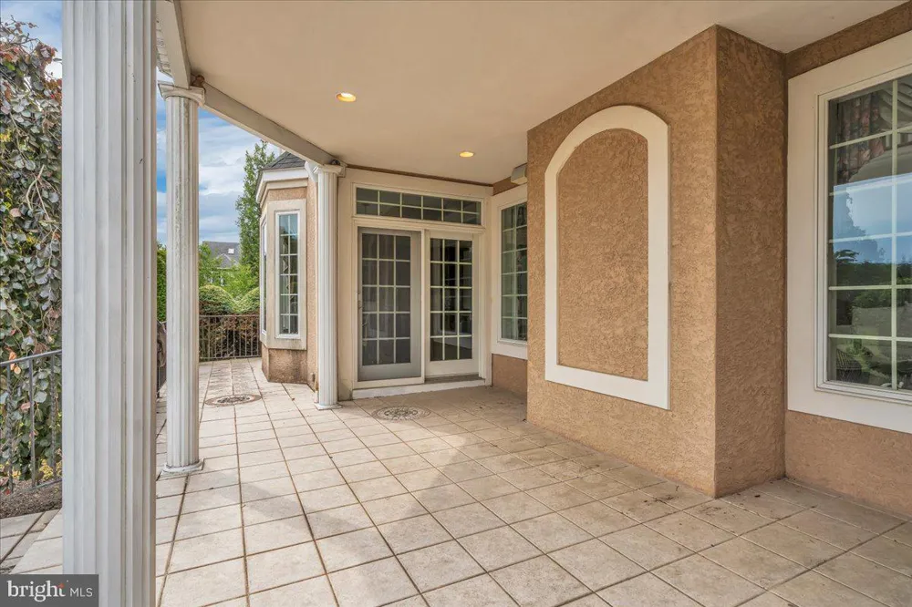 735 HARTFORD ROAD Moorestown, NJ 08057