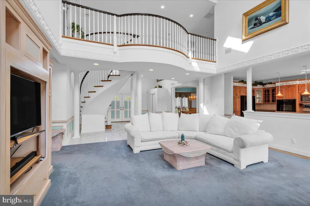 735 HARTFORD ROAD Moorestown, NJ 08057