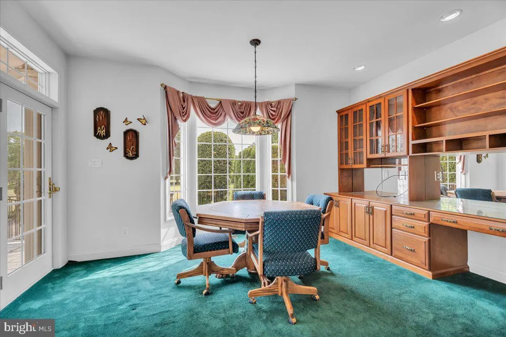 735 HARTFORD ROAD Moorestown, NJ 08057