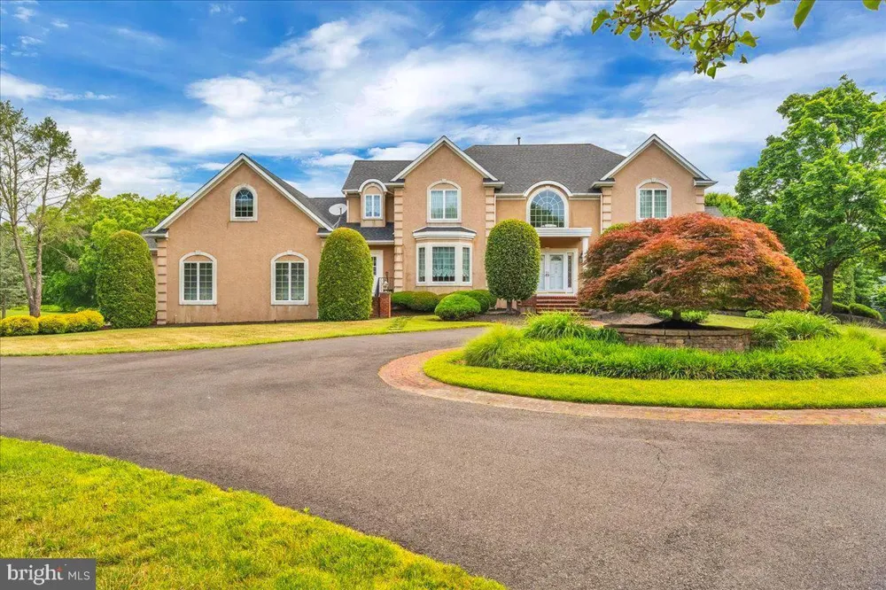 735 HARTFORD ROAD Moorestown, NJ 08057