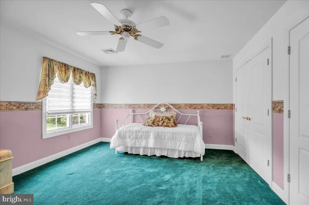 735 HARTFORD ROAD Moorestown, NJ 08057