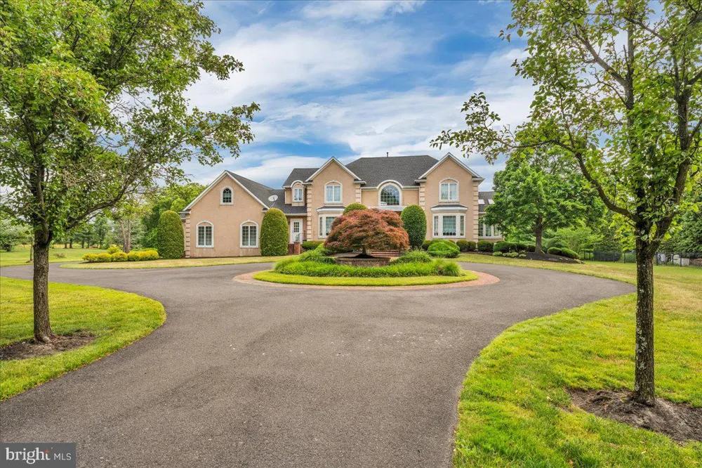 735 HARTFORD ROAD Moorestown, NJ 08057