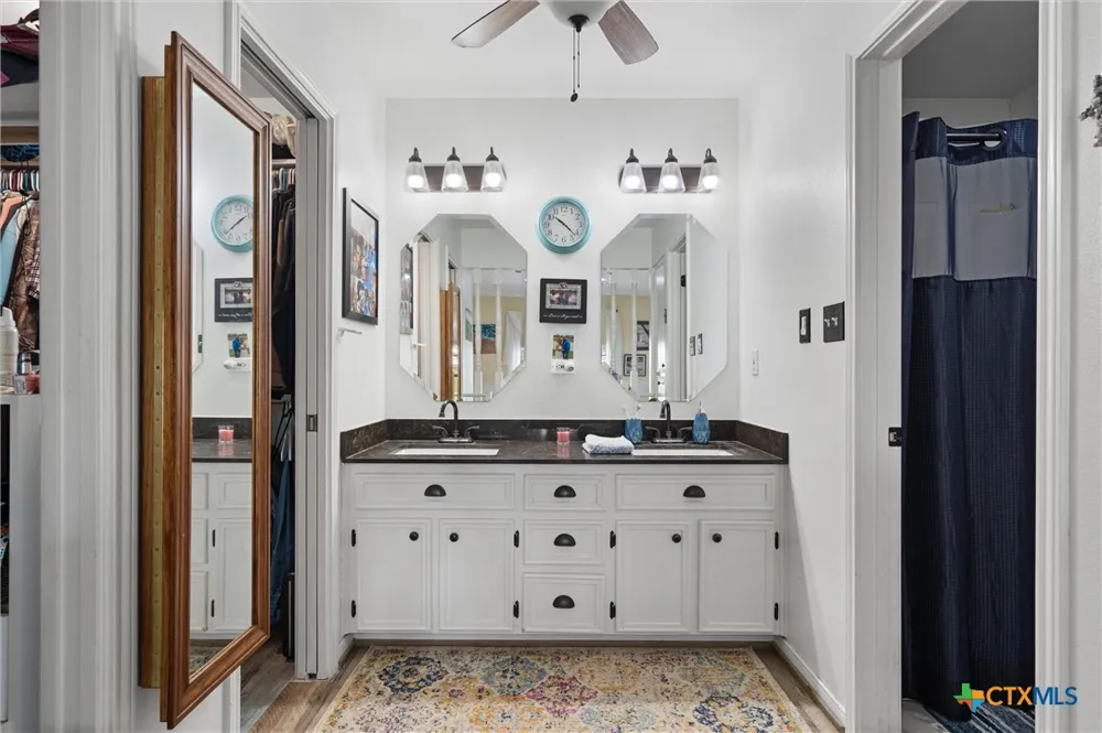 1172 County Road 418 Thorndale, TX 76577