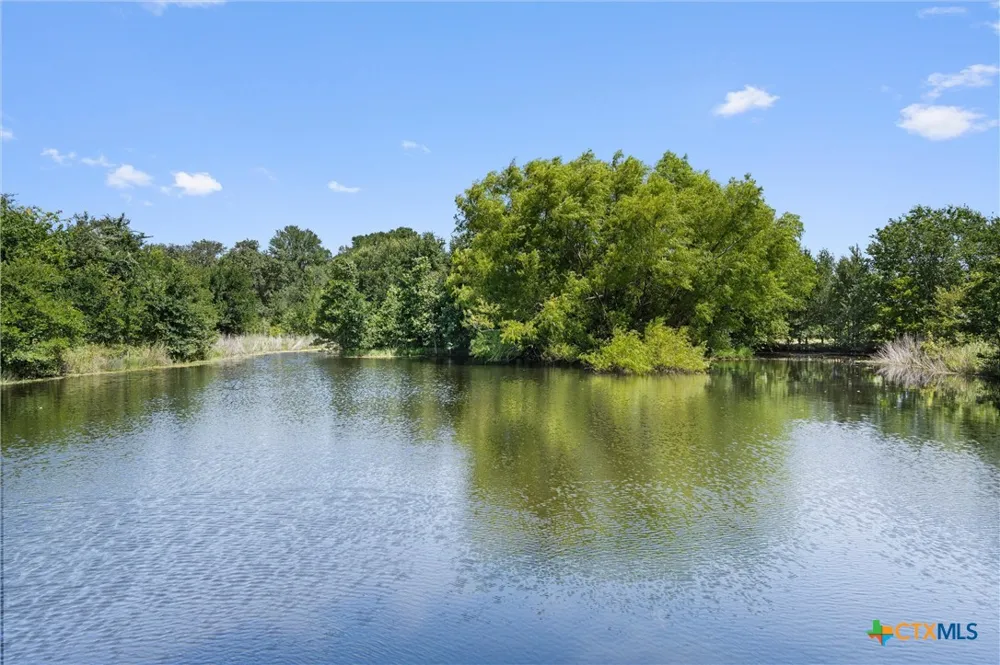 1172 County Road 418 Thorndale, TX 76577
