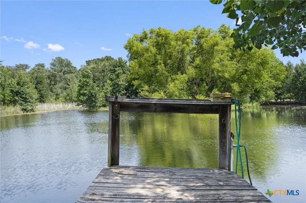 1172 County Road 418 Thorndale, TX 76577