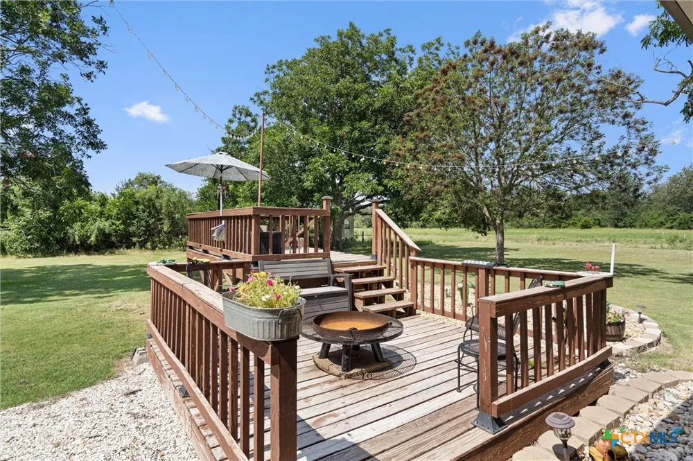 1172 County Road 418 Thorndale, TX 76577