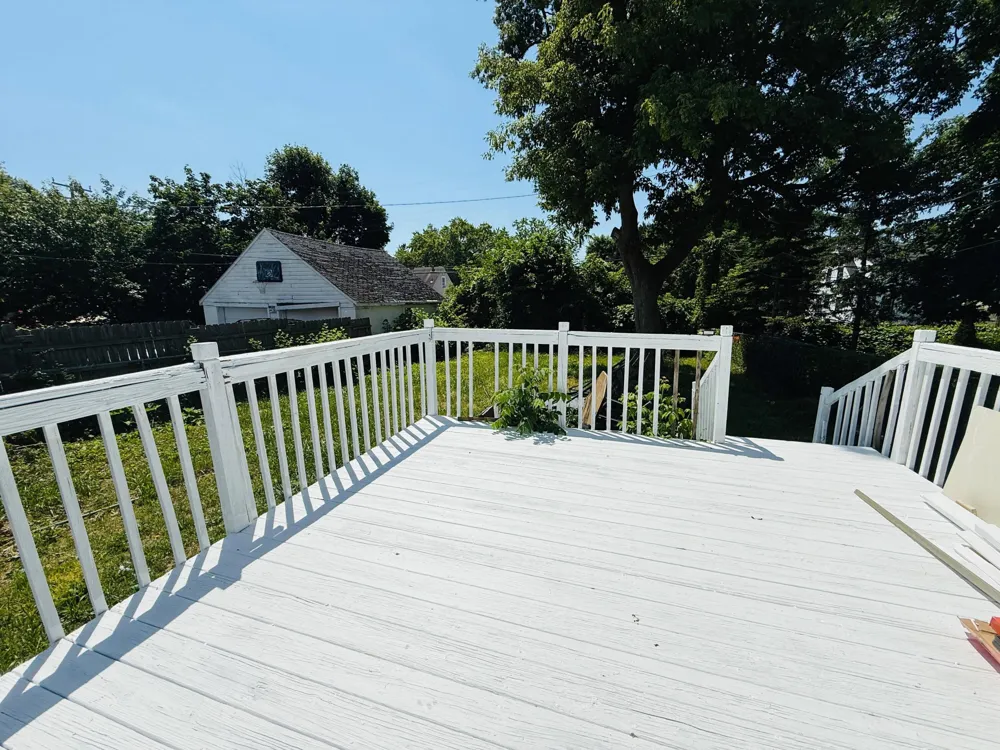 54 E Fairmount Avenue Pontiac, MI 48340