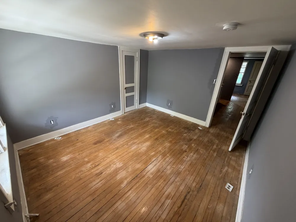 165 W Walnut St Erin, TN 37061