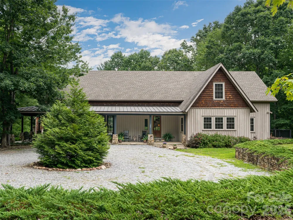 103 Old Saluda Drive #3A/3B Saluda, NC 28773