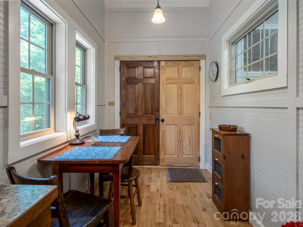 103 Old Saluda Drive #3A/3B Saluda, NC 28773