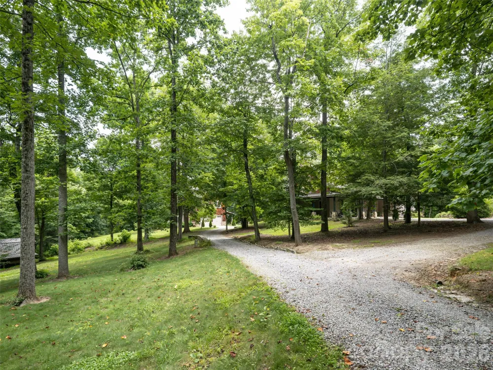 103 Old Saluda Drive #3A/3B Saluda, NC 28773