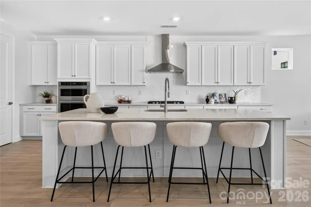 410 Benita Marie Drive Tega Cay, SC 29708