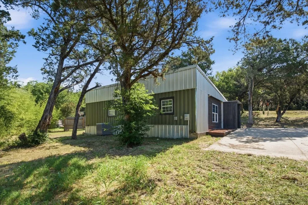 209 Timberline Drive Whitney, TX 76692