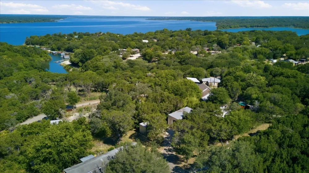 209 Timberline Drive Whitney, TX 76692