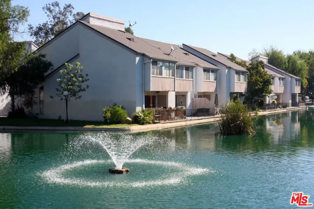 25746 Player Drive #Q4 Santa Clarita, CA 91355