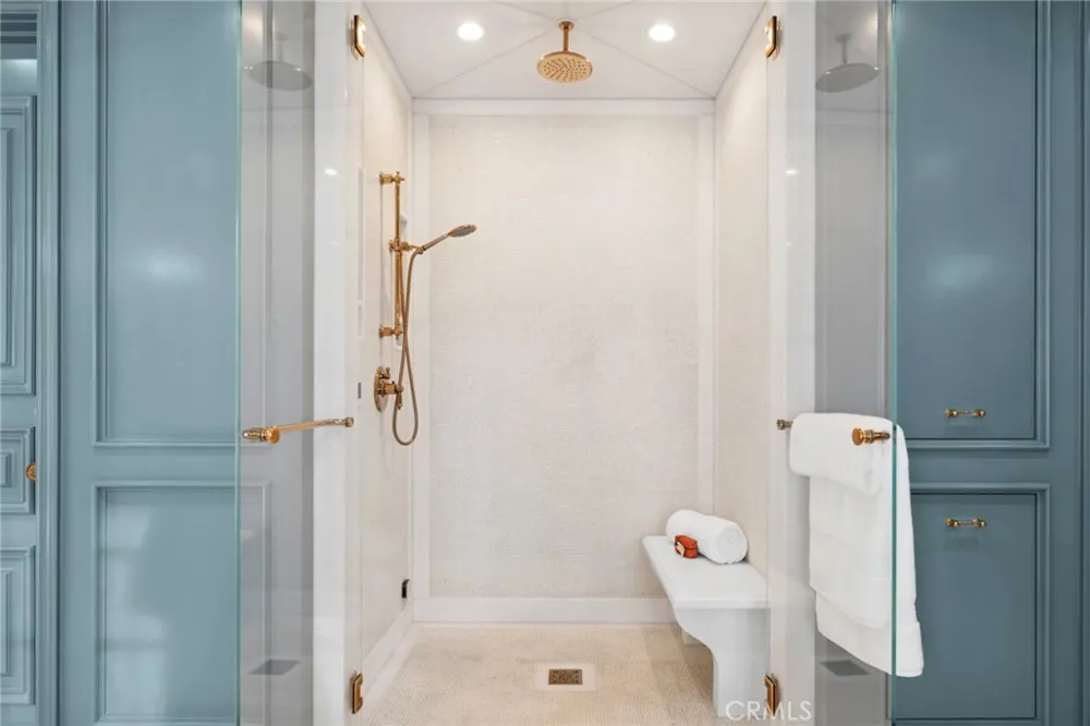 1 Cypress Point Lane Newport Beach, CA 92660