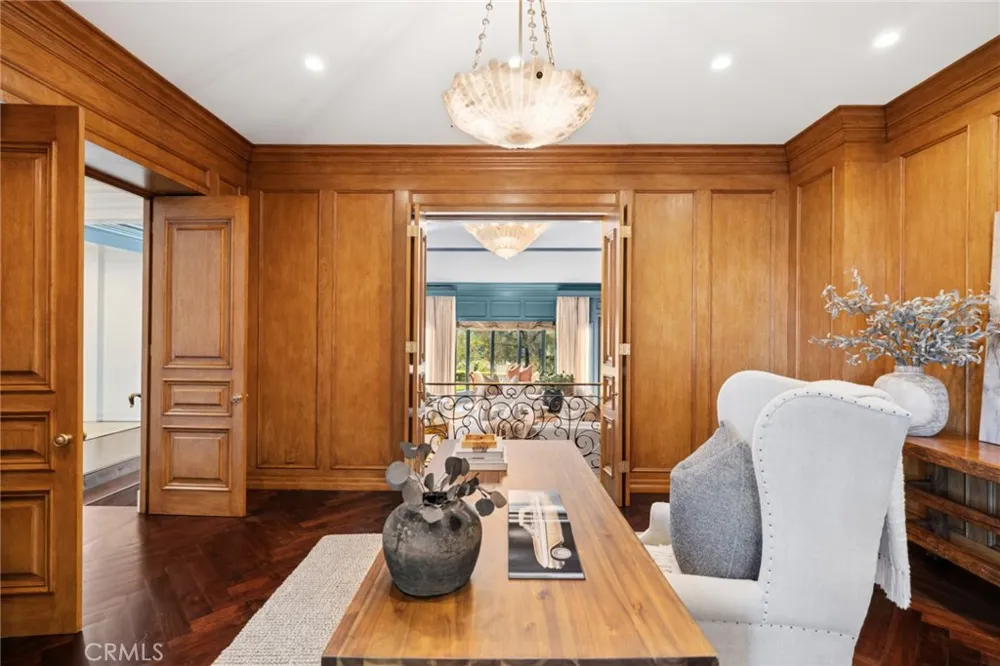 1 Cypress Point Lane Newport Beach, CA 92660