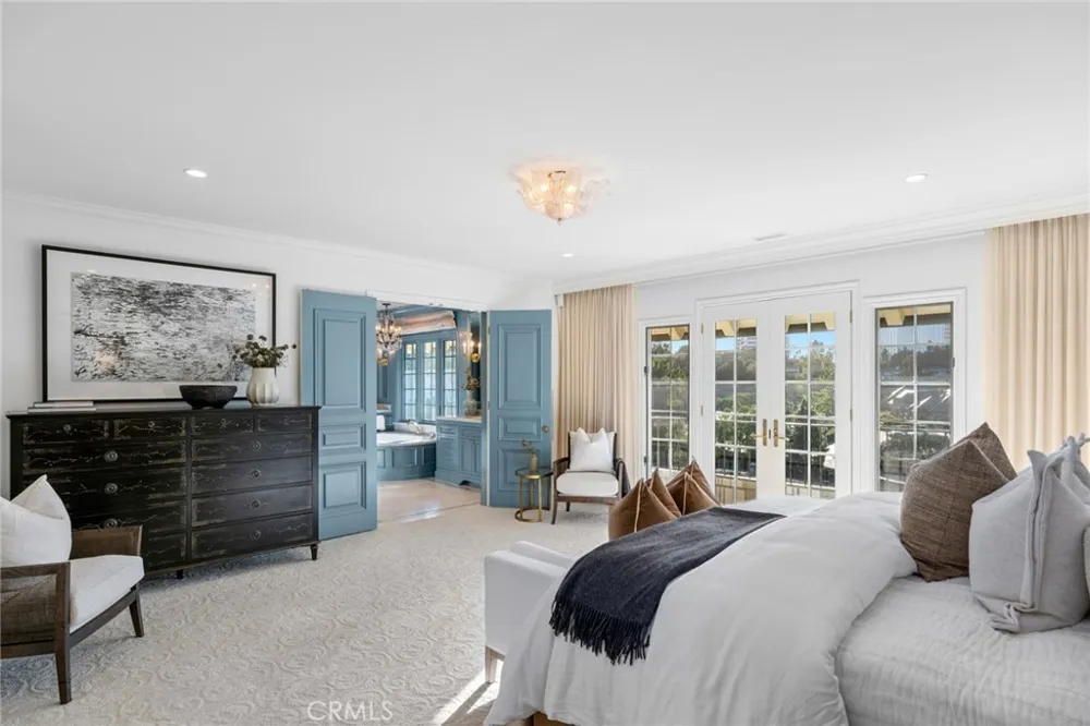 1 Cypress Point Lane Newport Beach, CA 92660