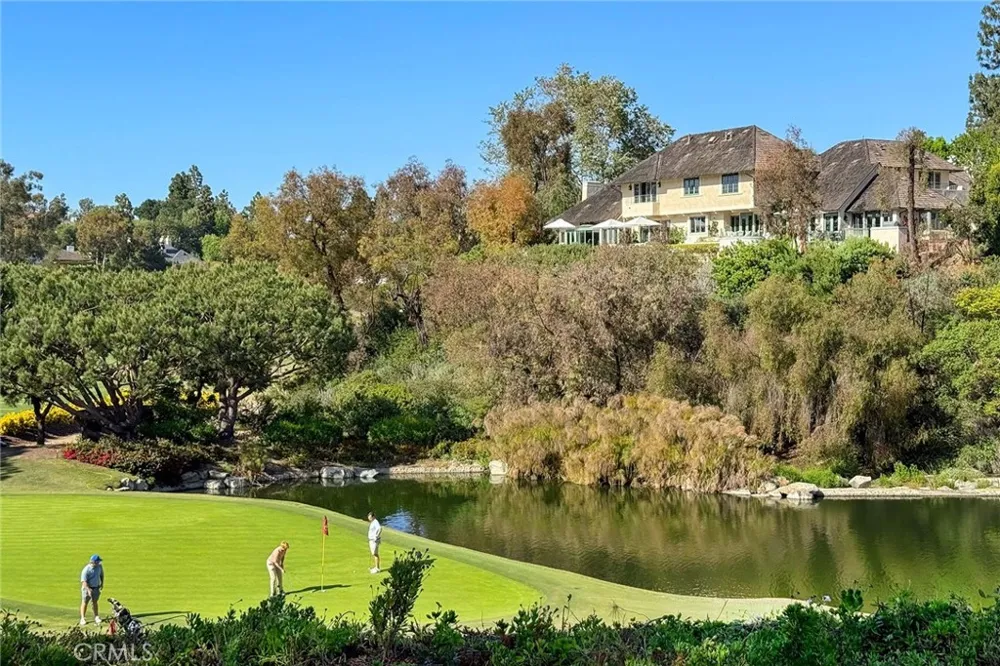 1 Cypress Point Lane Newport Beach, CA 92660