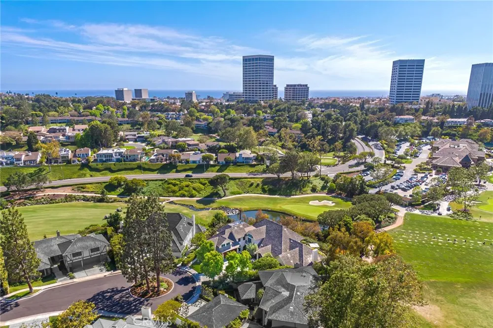 1 Cypress Point Lane Newport Beach, CA 92660