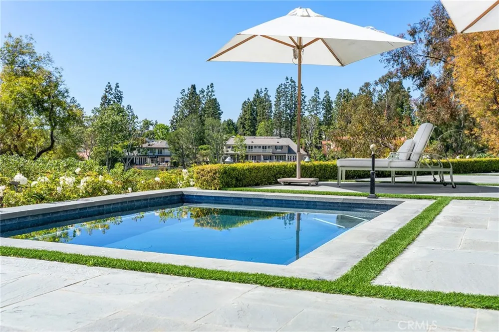 1 Cypress Point Lane Newport Beach, CA 92660