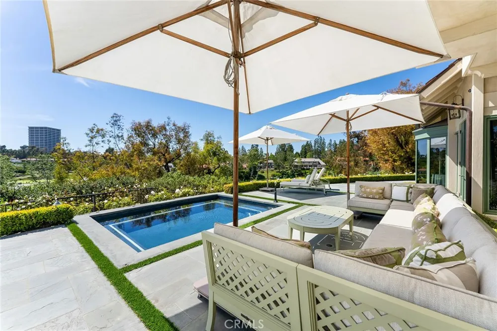 1 Cypress Point Lane Newport Beach, CA 92660
