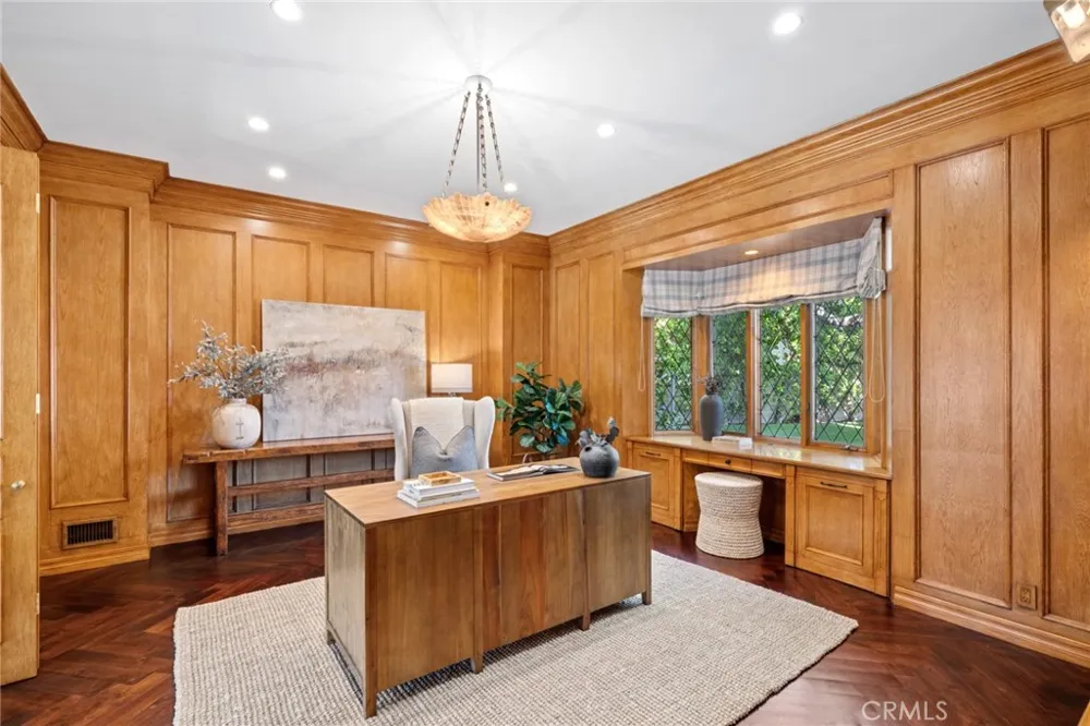 1 Cypress Point Lane Newport Beach, CA 92660