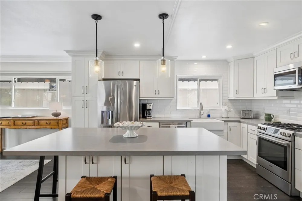 618 Acacia Corona del Mar, CA 92625