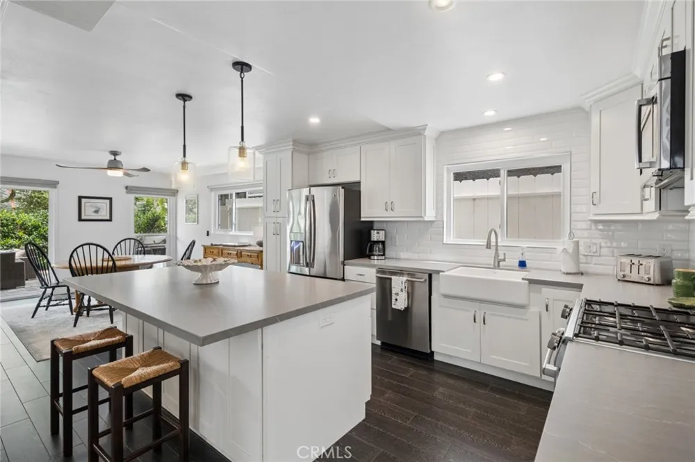 618 Acacia Corona del Mar, CA 92625