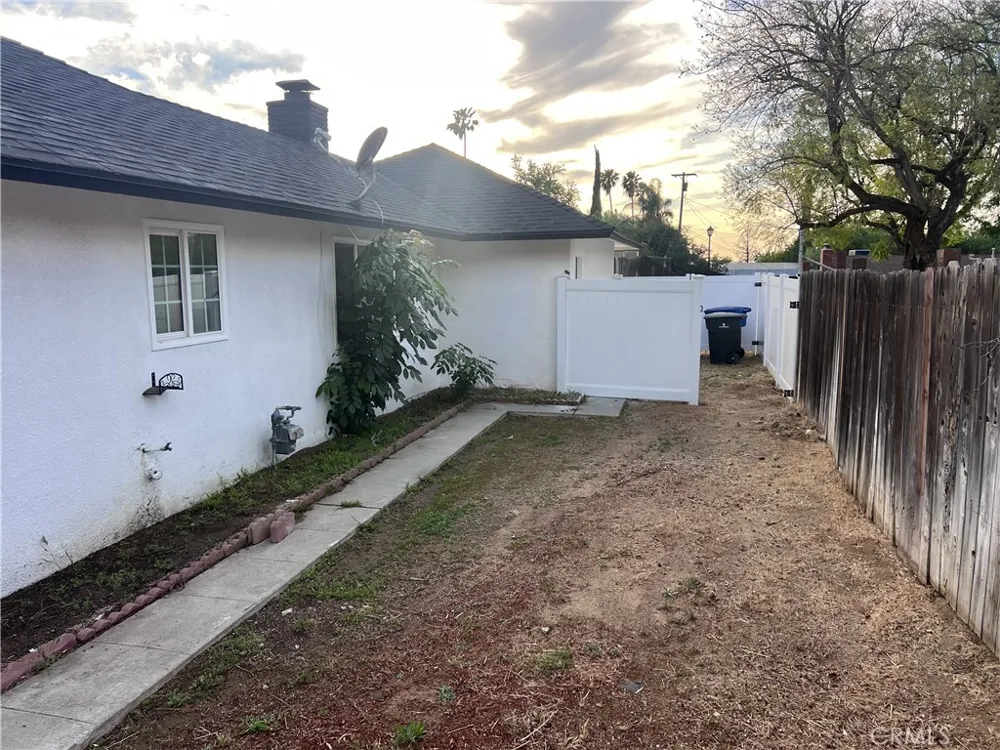 195 Masters Riverside, CA 92507