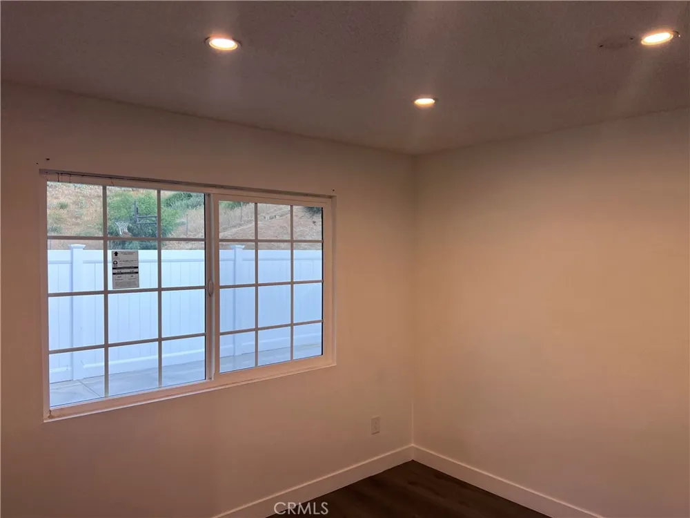 195 Masters Riverside, CA 92507