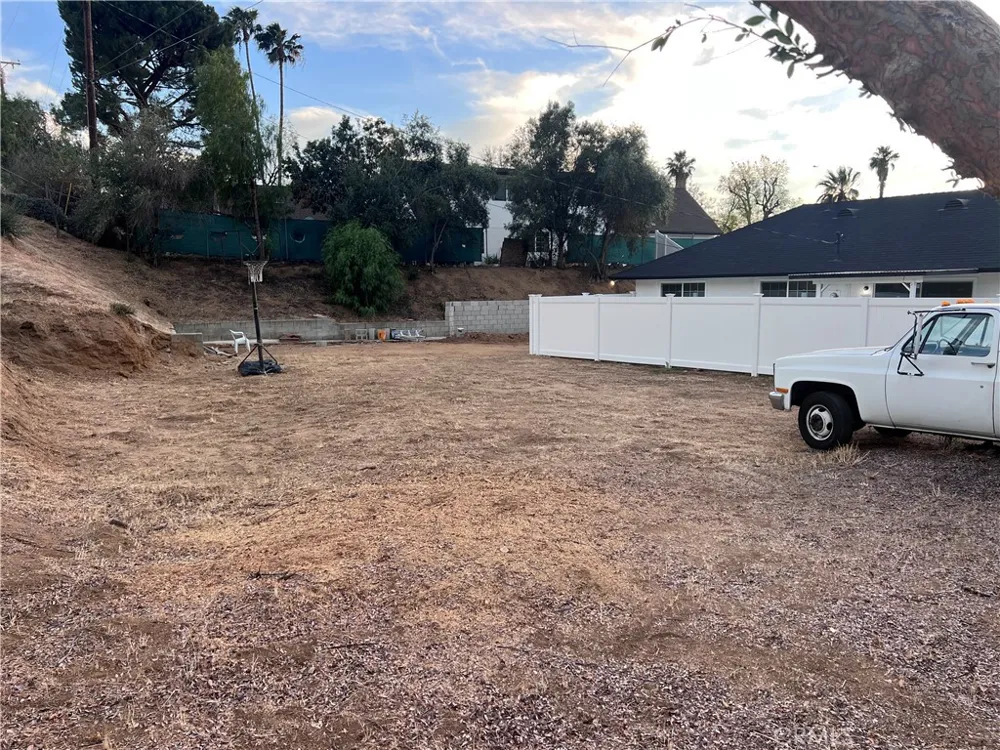 195 Masters Riverside, CA 92507
