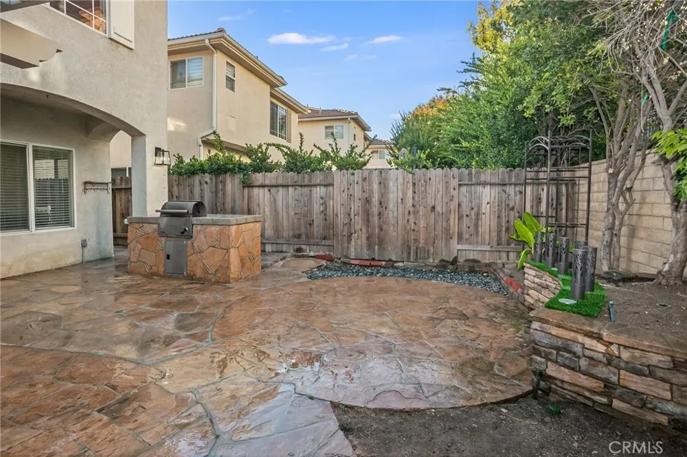 8300 Chelsea Lane West Hills, CA 91304