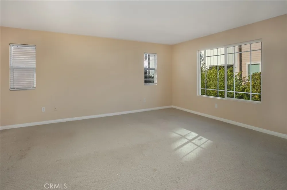 8300 Chelsea Lane West Hills, CA 91304
