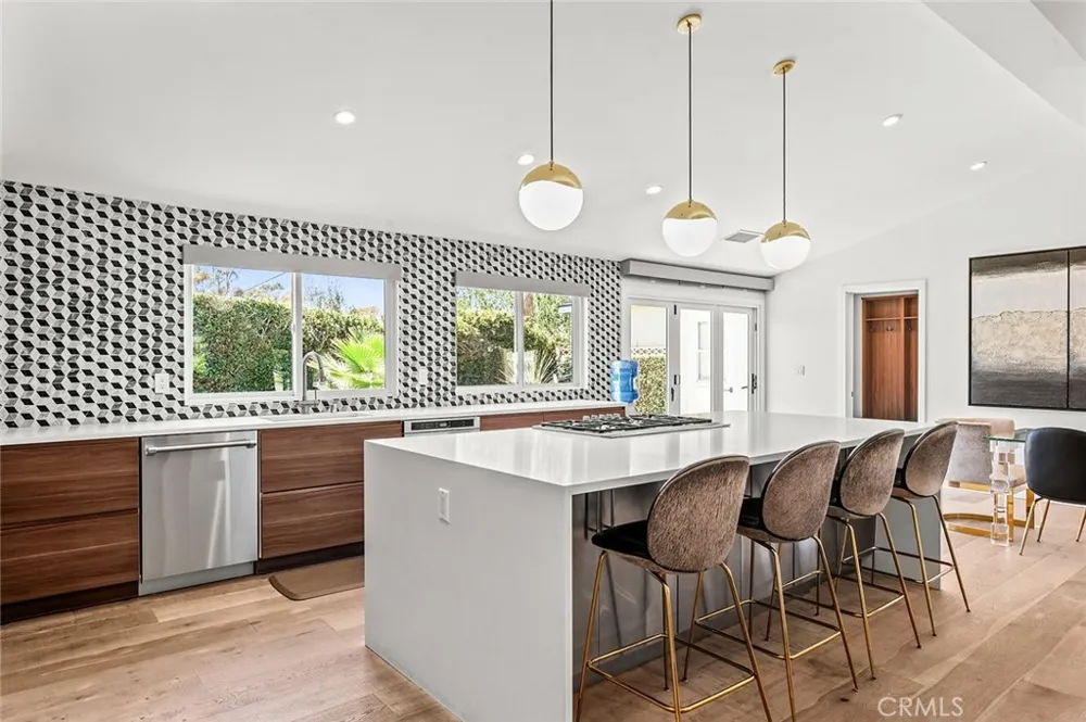 12361 Wembley Road Rossmoor, CA 90720