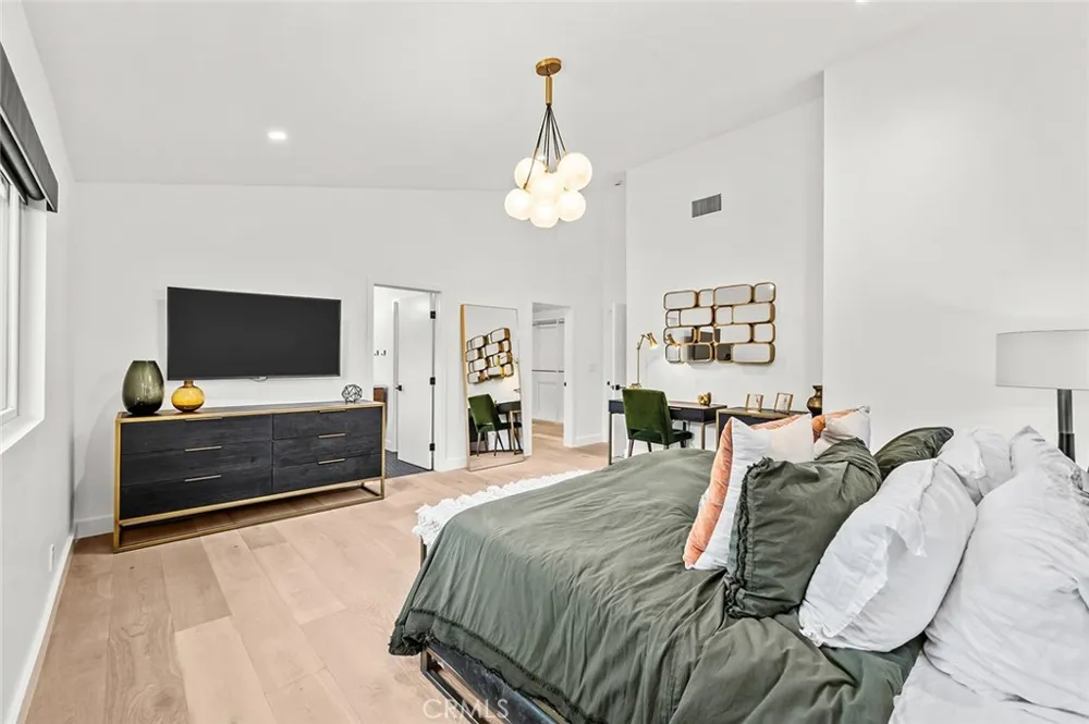 12361 Wembley Road Rossmoor, CA 90720