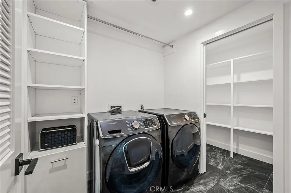 12361 Wembley Road Rossmoor, CA 90720