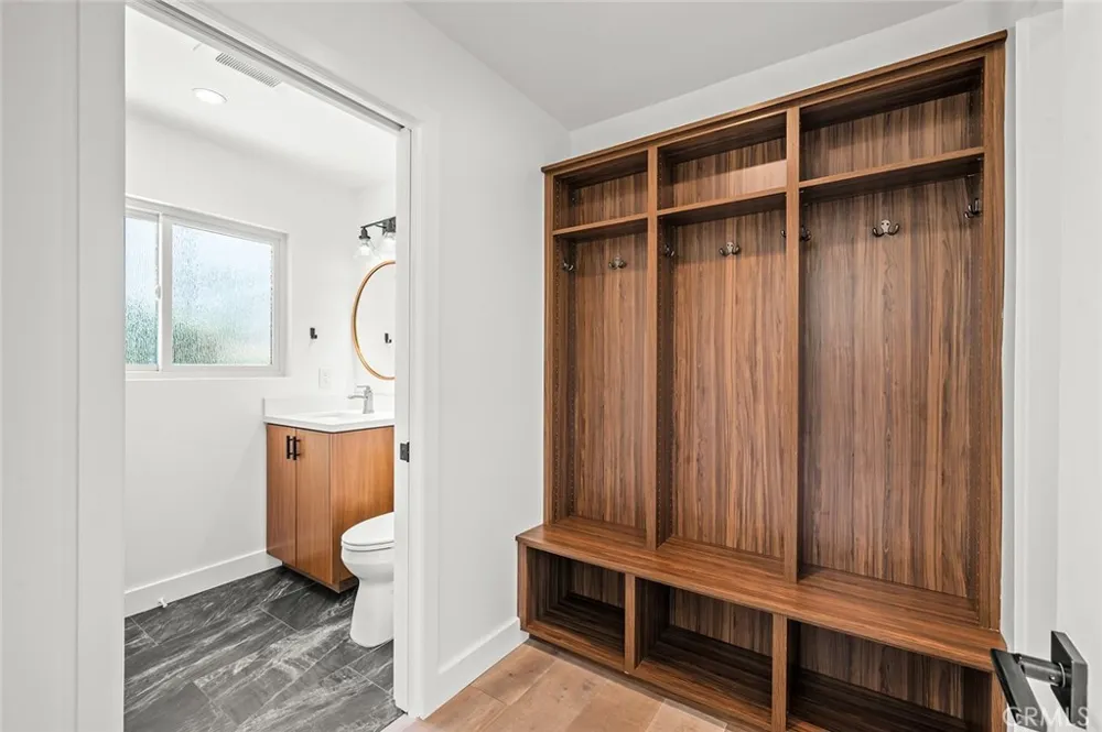 12361 Wembley Road Rossmoor, CA 90720