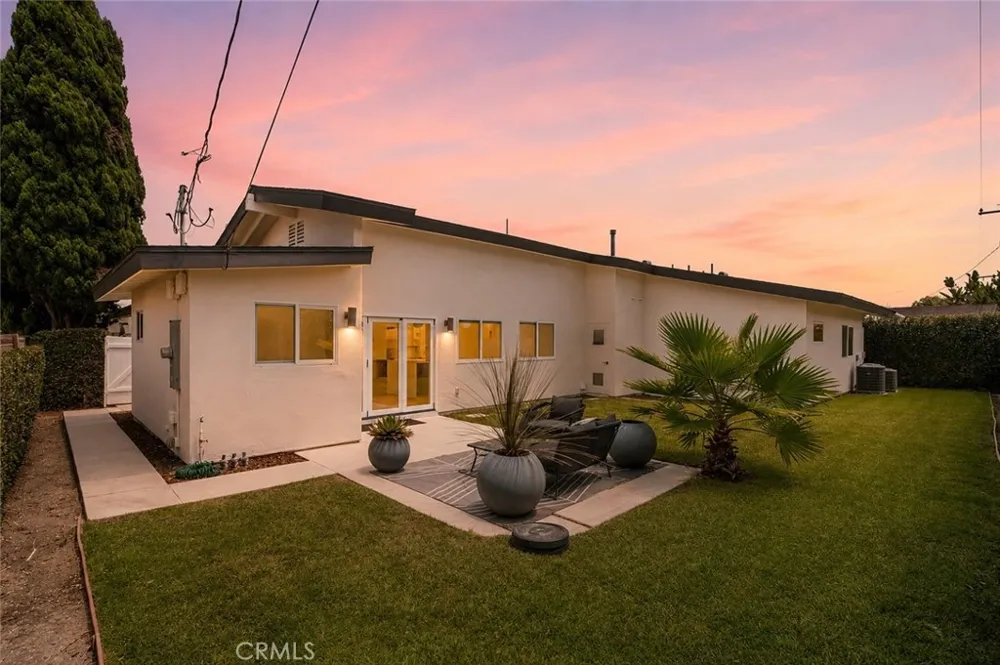 12361 Wembley Road Rossmoor, CA 90720
